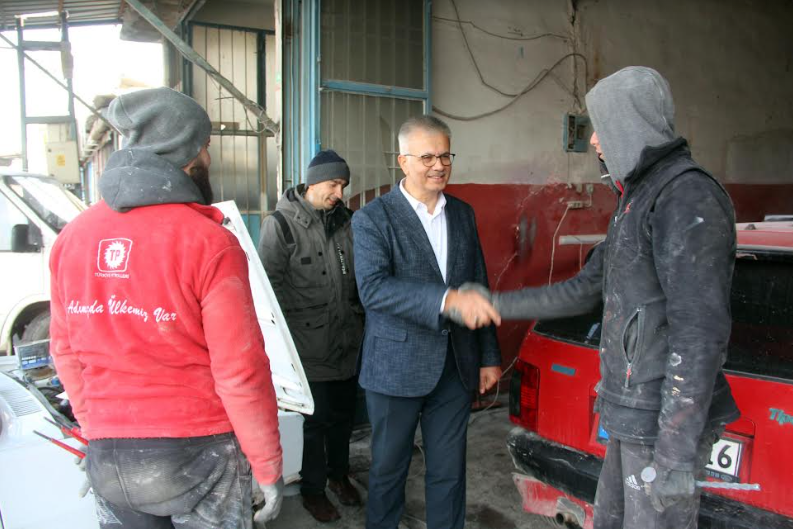 Bağımsız Aday Prof. Dr. Gezer’e Sanayi Esnafı Ziyareti