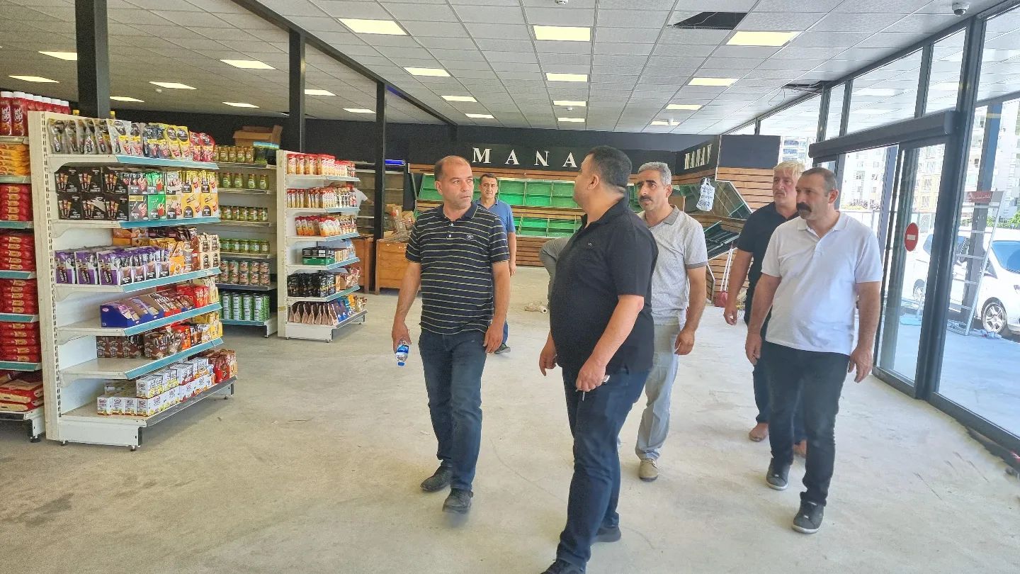 Esenlik Süper Market Fahri Kayahan Şubesi Yeni Yerinde Hizmete