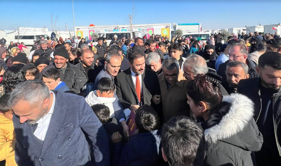 “Konteyner Kentlerde Kalan Vatandaşın Sorunu Çok, Ama Söz Verenler Bir Daha Uğramamış”