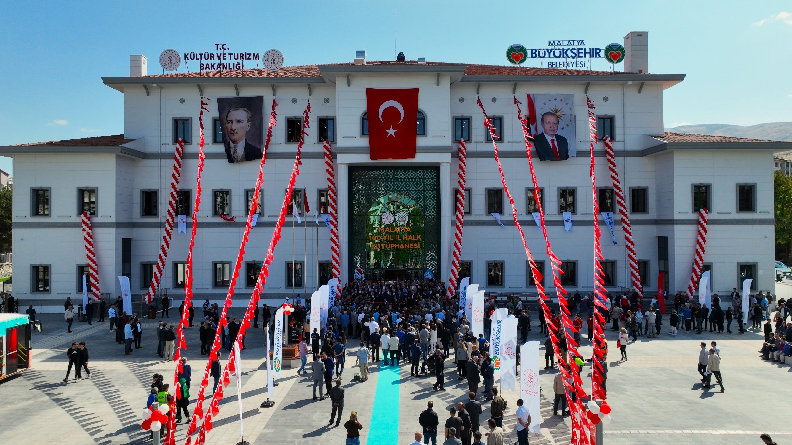 Malatya 100. Yıl İl Halk Kütüphanesinin Açılışı Gerçekleştirildi